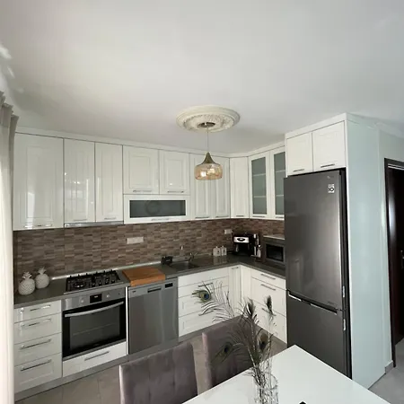 Nikos 아파트 프리노스