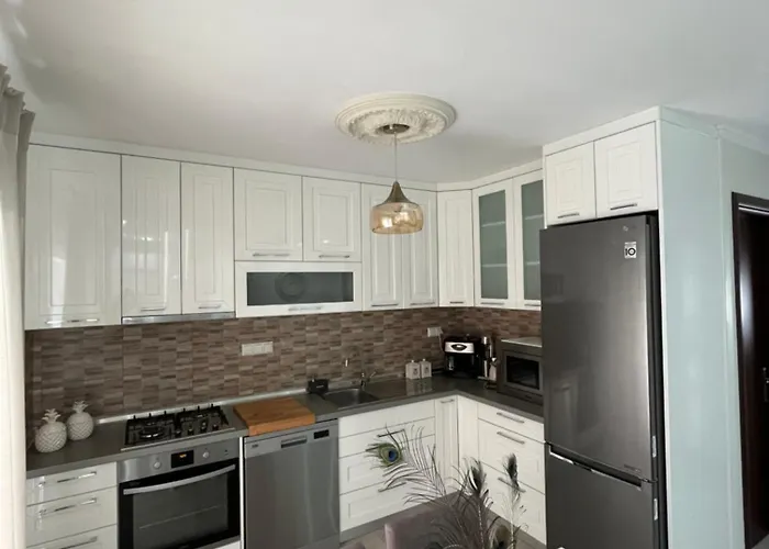 Nikos Lägenhet Prínos